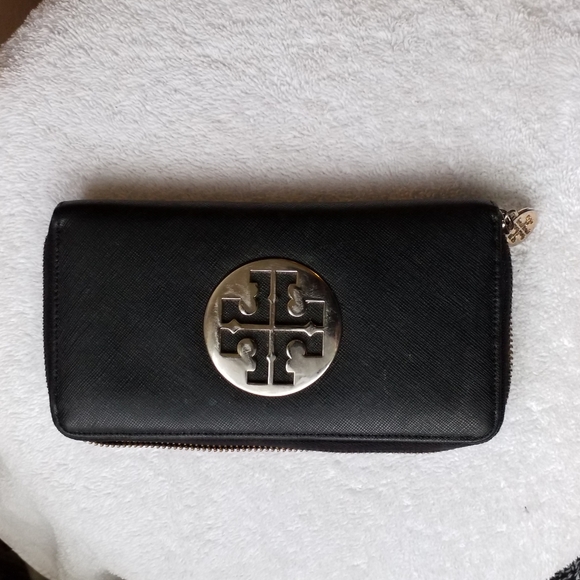 Tory Burch Bags Tory Burch Zip Continental Wallet Black Saffiano